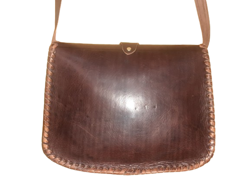 Bolso ovalado hebilla  combinado